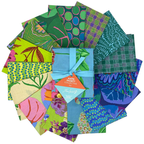 Cool Fat Quarter Bundle - February 2025 by Kaffe Fassett Collective (15 pcs)